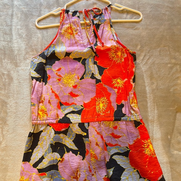 Romper - Picture 2 of 2